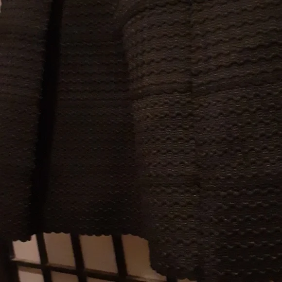 Black Box Pleat Mini Skirt size S - Picture 7 of 9